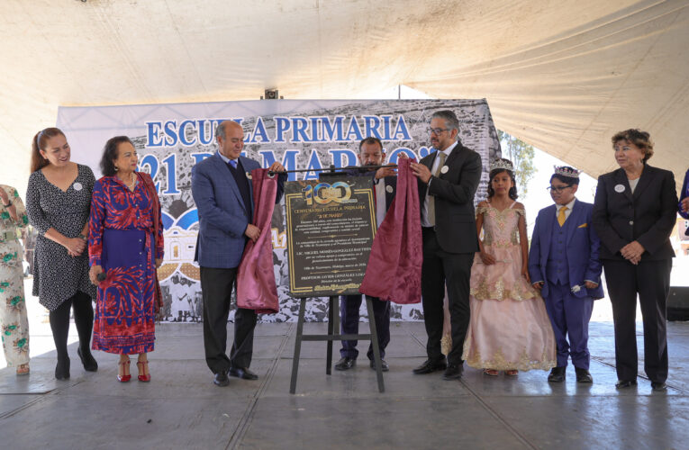 Celebran el aniversario 100 de la Primaria “21 de Marzo” de Pachuca