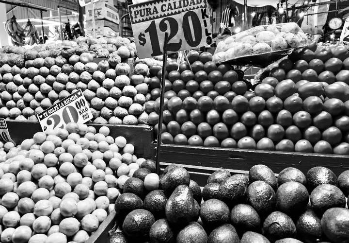 FRUTAS Y VERDURAS, PRECIOS POR LAS NUBES