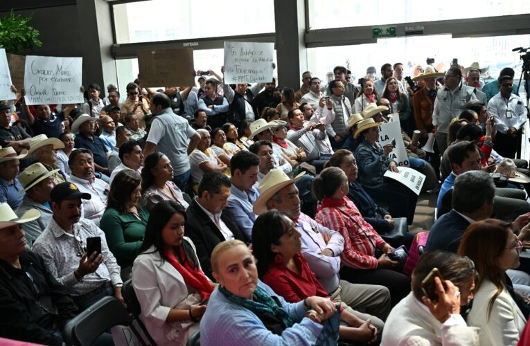 Congreso de Hidalgo alberga foro a favor de la tauromaquia