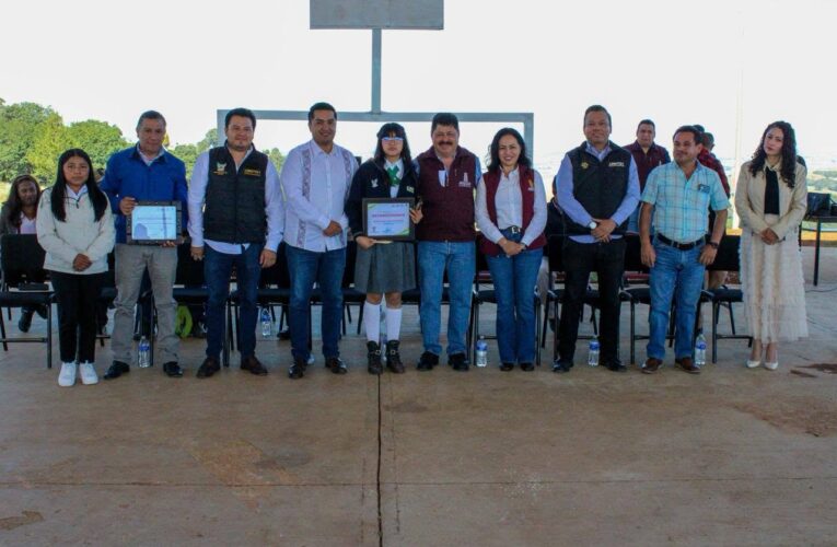 COBAEH San Mateo estrena techumbre