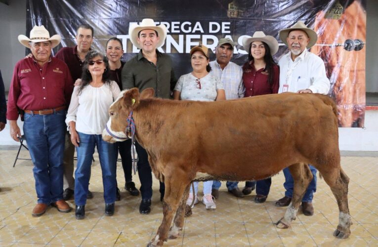 Impulsa Hidalgo el desarrollo agropecuario con entrega de apoyos por más de 3.3 mdp en Cuautepec