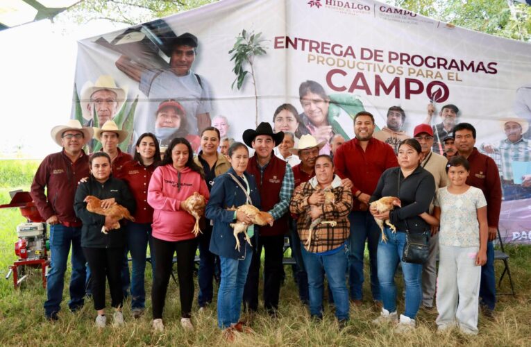 Apoyos por casi 7 millones de pesos fortalecen al campo hidalguense