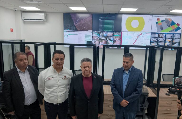 Menchaca Salazar entrega nuevo Centro de Datos y remodelación del aeropuerto de Pachuca